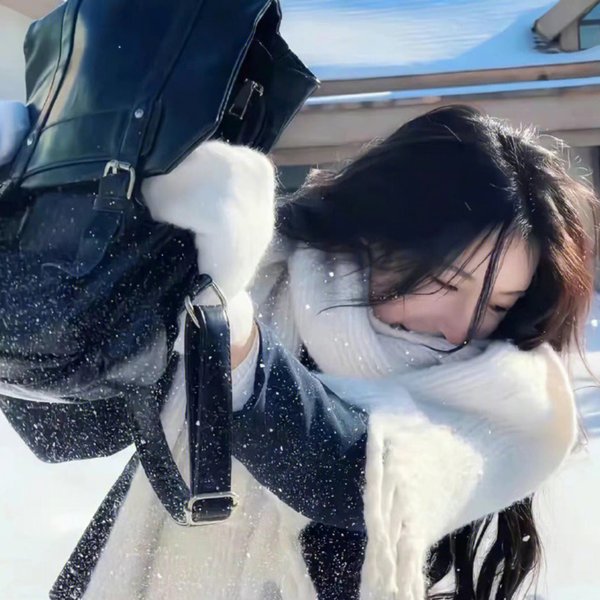 早餐时女歌迷快闪